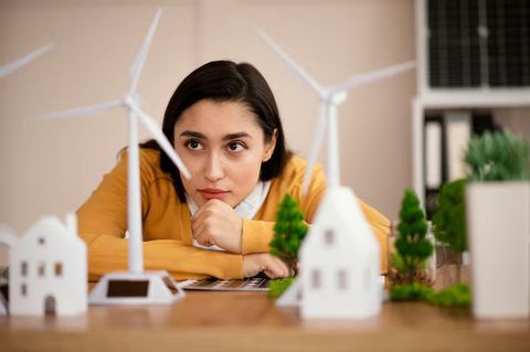 How to Improve Home Energy Efficiency: Easy Techniques & Smart Advice